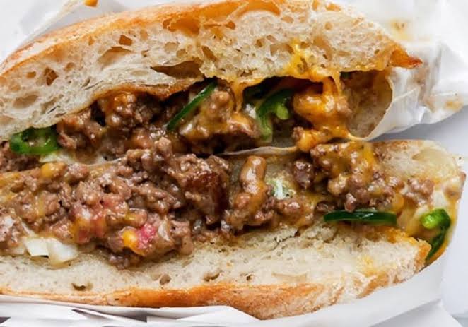 Chopped Cheese Sandwich (Chopped cheese)