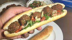 طعمية فالفينو (ساندوتش)